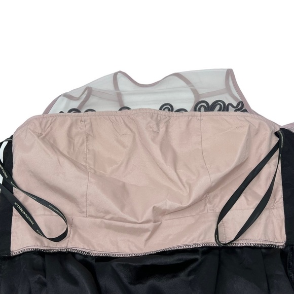 Little Mistress Black Sleeveless Embroidered Illusion Formal Gown Dress Sz 4 NWT - Picture 12 of 16